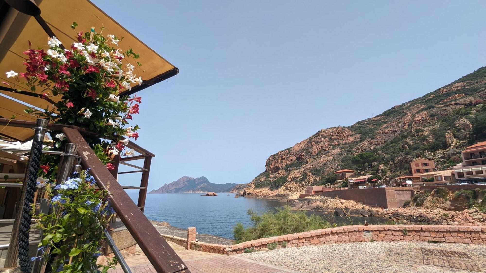 Le Porto T3 55M2 Vue Mer Immeuble Traditionnel En Pierre De Taille Avec Prestations Exceptionnelles Barbecue Ordinateur Videosurveillance Terrasse Panoramique Exterior photo